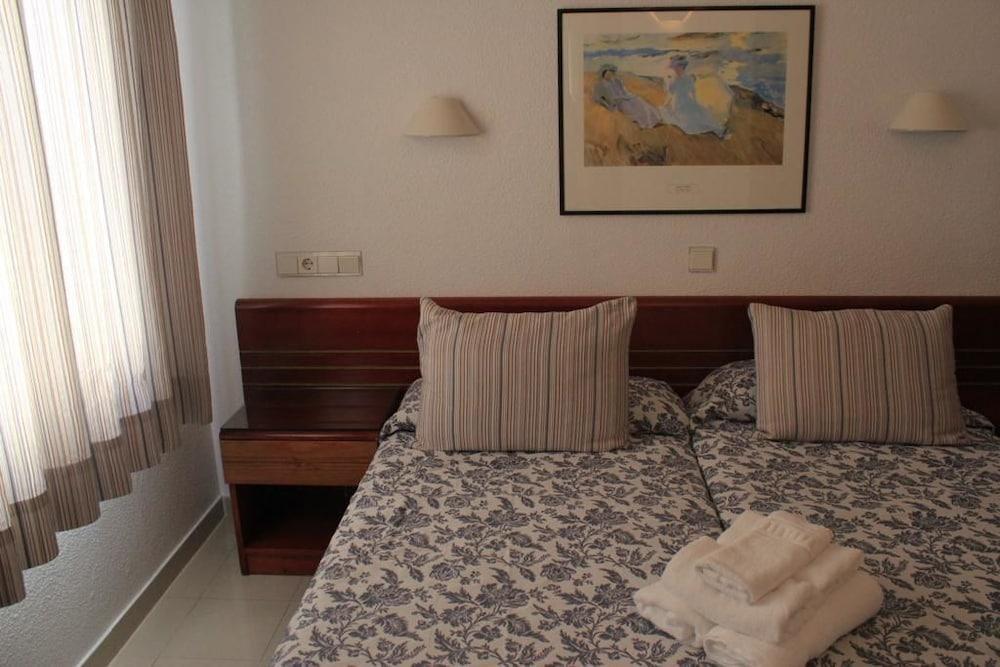 Hostal Bellavista Formentera La Savina  Luaran gambar