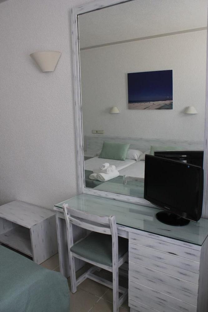 Hostal Bellavista Formentera La Savina  Luaran gambar